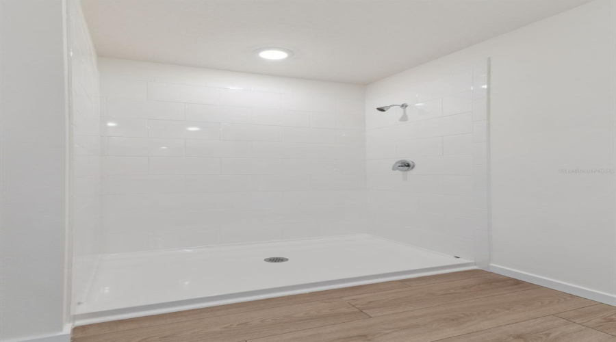 Kissimmee, Florida 34744, 5 Bedroom Bedrooms, ,3 Bathroombathrooms,Residential,For Sale,Howard Mesa,0,Mfro6430716