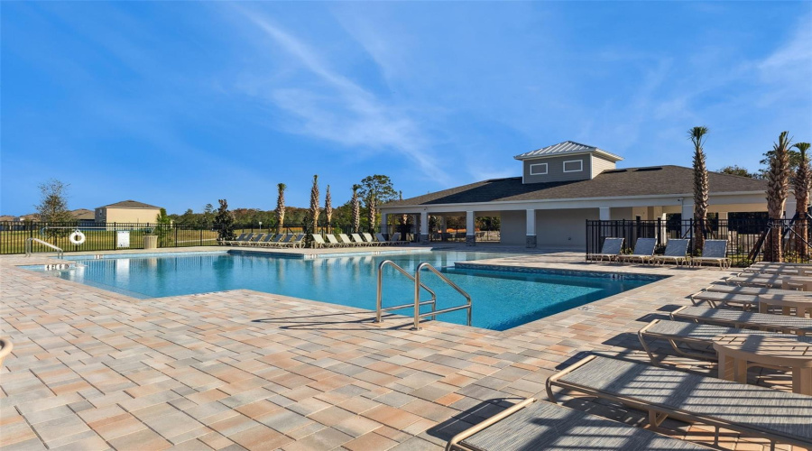 Daytona Beach, Florida 32124, 5 Bedroom Bedrooms, ,3 Bathroombathrooms,Residential,For Sale,Champion Ridge,0,Mfro6433430