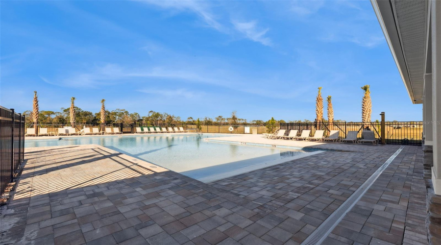 Daytona Beach, Florida 32124, 5 Bedroom Bedrooms, ,3 Bathroombathrooms,Residential,For Sale,Champion Ridge,0,Mfro6433430