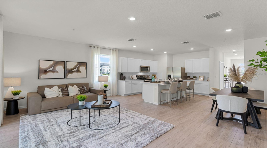 Orlando, Florida 32824, 3 Bedroom Bedrooms, ,2 Bathroombathrooms,Residential,For Sale,Chroma,0,Mfro6433602