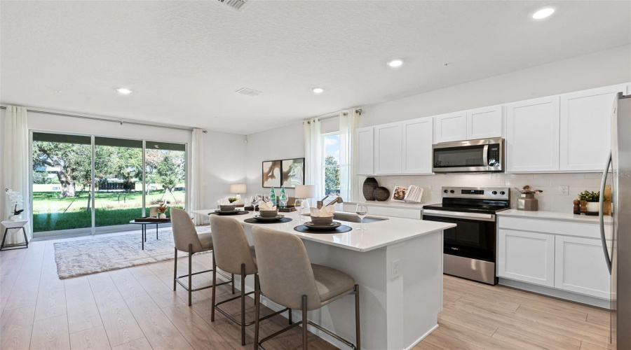 Orlando, Florida 32824, 3 Bedroom Bedrooms, ,2 Bathroombathrooms,Residential,For Sale,Chroma,0,Mfro6433602