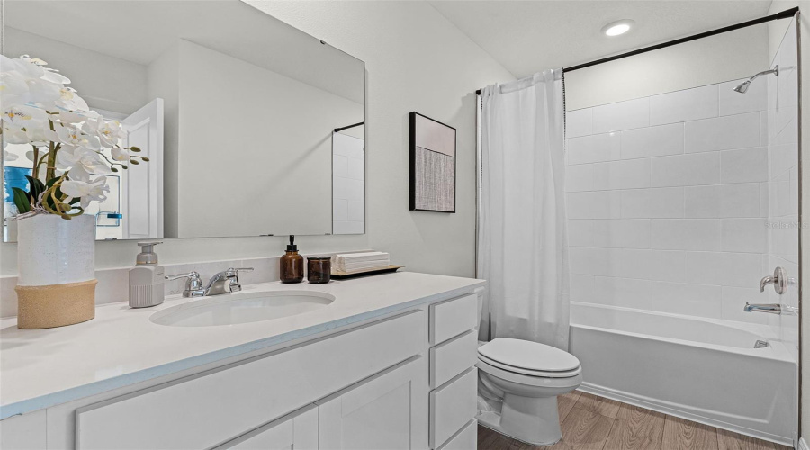 Orlando, Florida 32824, 3 Bedroom Bedrooms, ,2 Bathroombathrooms,Residential,For Sale,Chroma,0,Mfro6433602