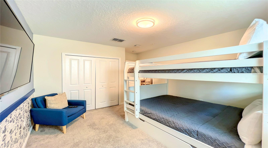 Davenport, Florida 33896, 2 Bedroom Bedrooms, ,2 Bathroombathrooms,Residential,For Sale,Ocean Course,0,Mfro6433814