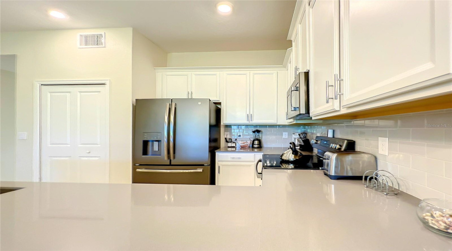 Davenport, Florida 33896, 2 Bedroom Bedrooms, ,2 Bathroombathrooms,Residential,For Sale,Ocean Course,0,Mfro6433814