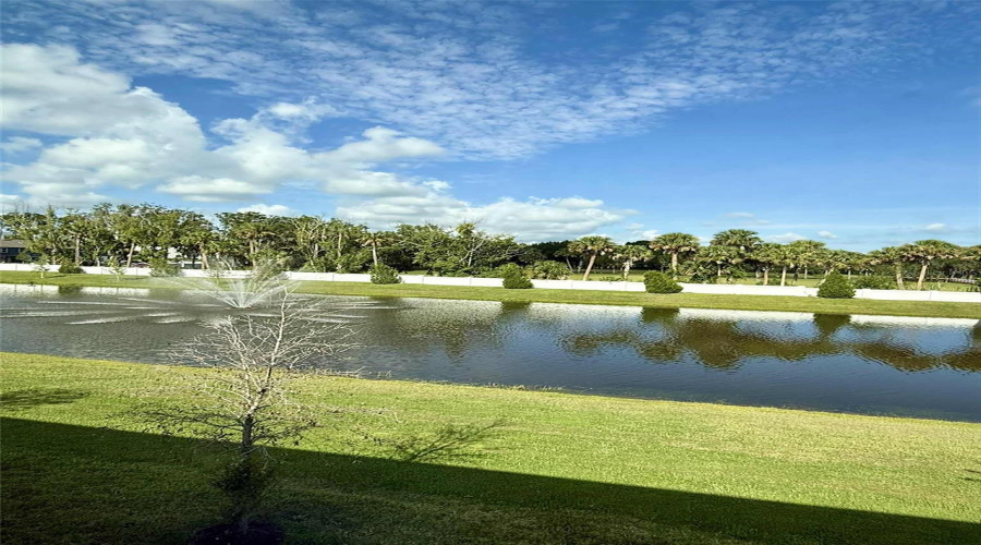Sanford, Florida 32771, 3 Bedroom Bedrooms, ,2 Bathroombathrooms,Residential,For Sale,Cape Honeysuckle,0,Mfro6436790