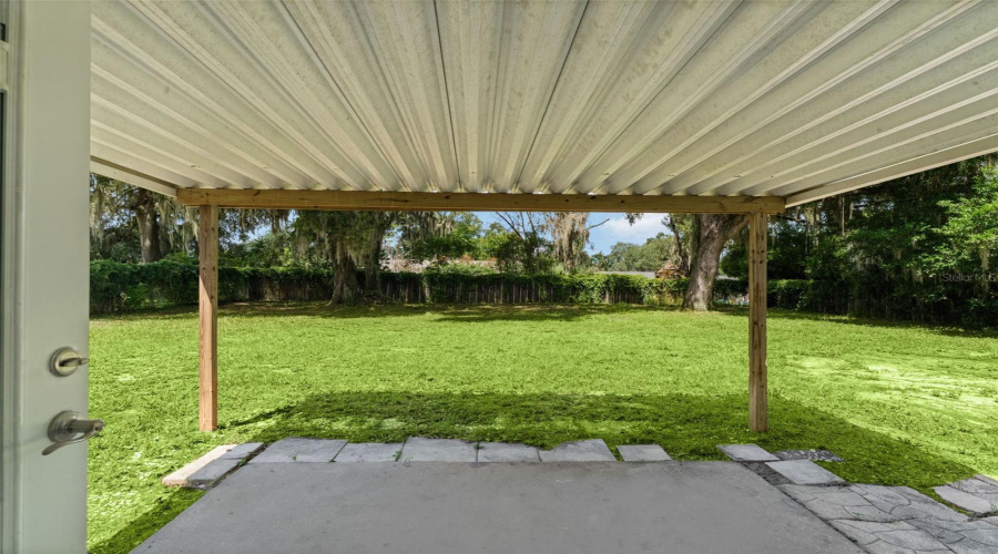 Fruitland Park, Florida 34731, 3 Bedroom Bedrooms, ,2 Bathroombathrooms,Residential,For Sale,Pine Tree,0,Mfrg5116924