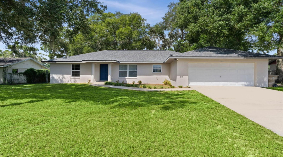 Fruitland Park, Florida 34731, 3 Bedroom Bedrooms, ,2 Bathroombathrooms,Residential,For Sale,Pine Tree,0,Mfrg5116924