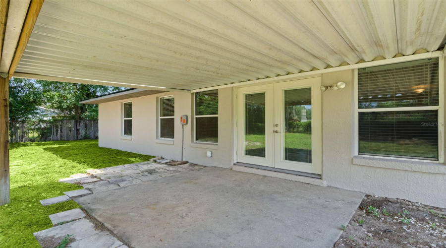 Fruitland Park, Florida 34731, 3 Bedroom Bedrooms, ,2 Bathroombathrooms,Residential,For Sale,Pine Tree,0,Mfrg5116924