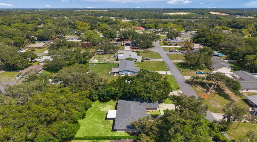 Fruitland Park, Florida 34731, 3 Bedroom Bedrooms, ,2 Bathroombathrooms,Residential,For Sale,Pine Tree,0,Mfrg5116924