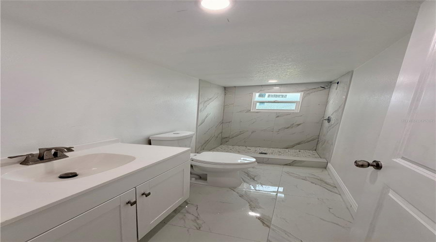 Orlando, Florida 32810, 3 Bedroom Bedrooms, ,1 Bathroombathrooms,Residential,For Sale,Andrus,0,Mfrs5156378