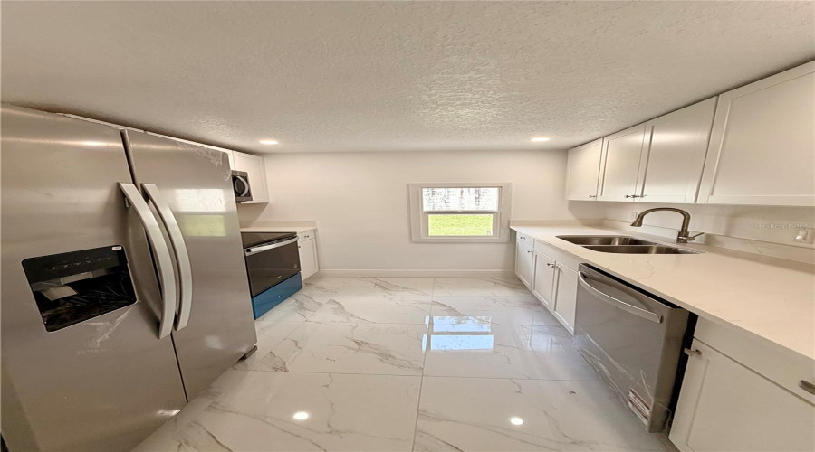 Orlando, Florida 32810, 3 Bedroom Bedrooms, ,1 Bathroombathrooms,Residential,For Sale,Andrus,0,Mfrs5156378
