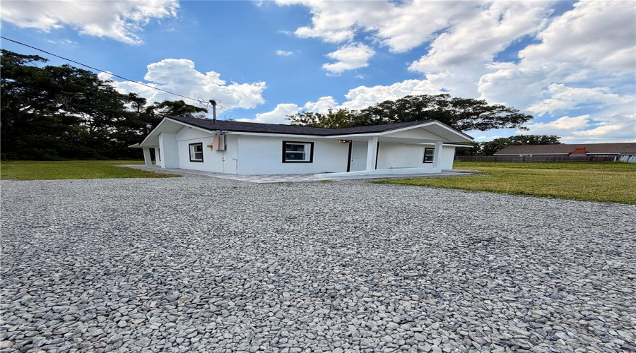 Orlando, Florida 32810, 3 Bedroom Bedrooms, ,1 Bathroombathrooms,Residential,For Sale,Andrus,0,Mfrs5156378