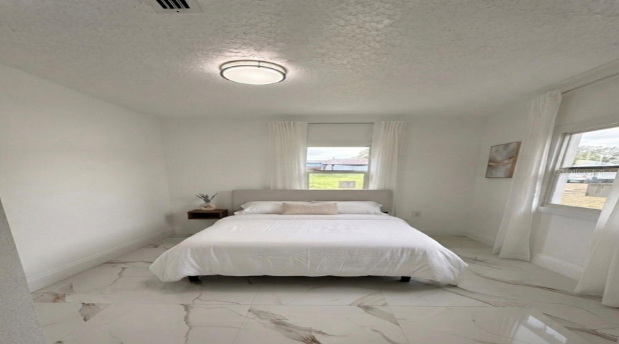Orlando, Florida 32810, 3 Bedroom Bedrooms, ,1 Bathroombathrooms,Residential,For Sale,Andrus,0,Mfrs5156378