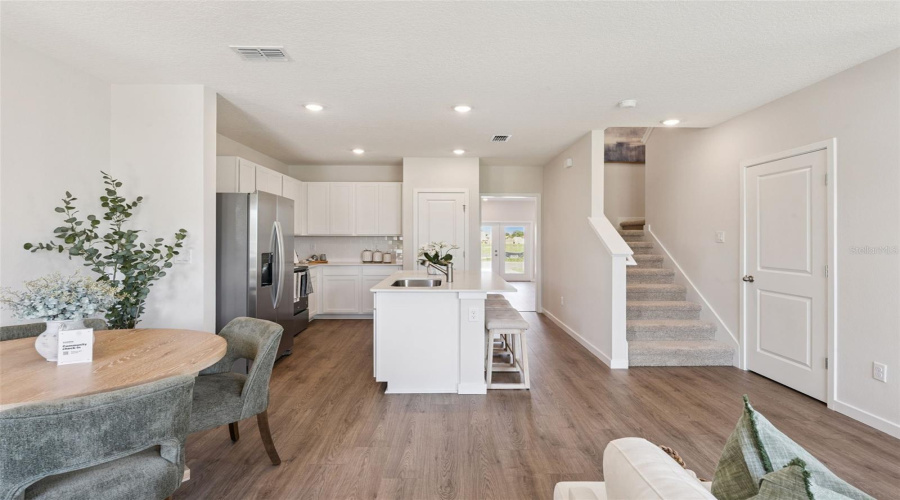 Kissimmee, Florida 34744, 3 Bedroom Bedrooms, ,2 Bathroombathrooms,Residential,For Sale,Rita,0,Mfro6426585
