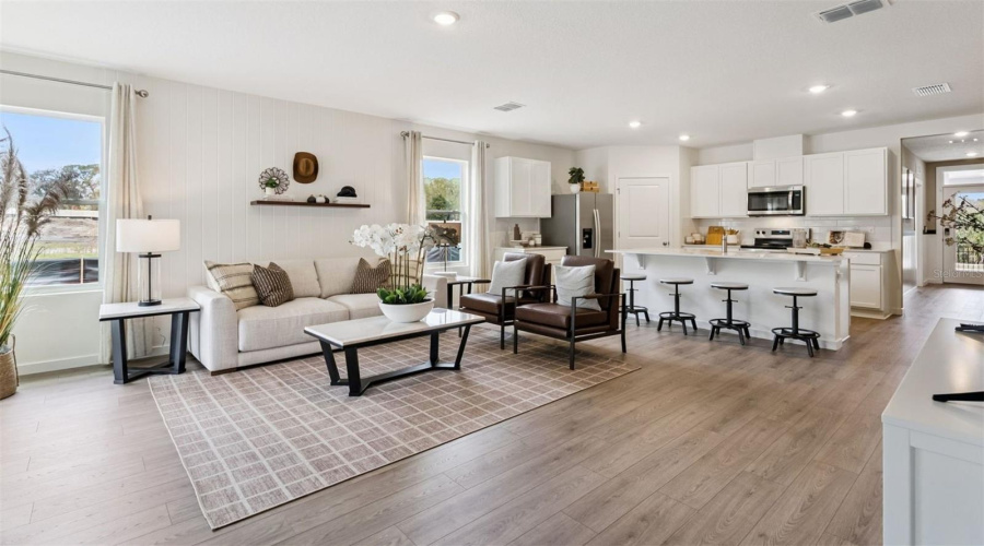 Kissimmee, Florida 34744, 4 Bedroom Bedrooms, ,3 Bathroombathrooms,Residential,For Sale,Beechmont,0,Mfro6434642