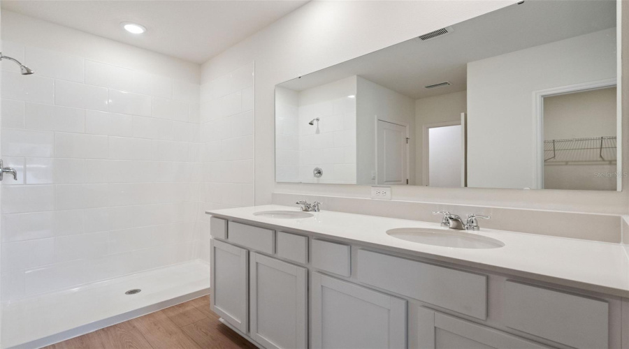 Ormond Beach, Florida 32174, 4 Bedroom Bedrooms, ,3 Bathroombathrooms,Residential,For Sale,Fountain View,0,Mfro6426636