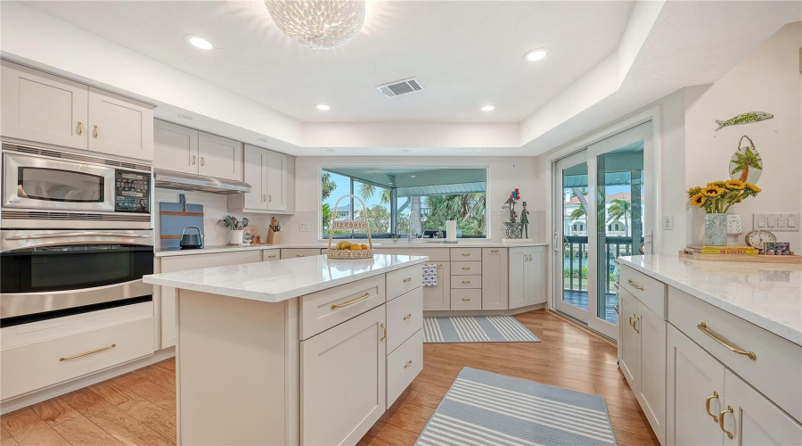 Sarasota, Florida 34236, 4 Bedroom Bedrooms, ,3 Bathroombathrooms,Residential,For Sale,Meadow Lark,0,Mfra4689563