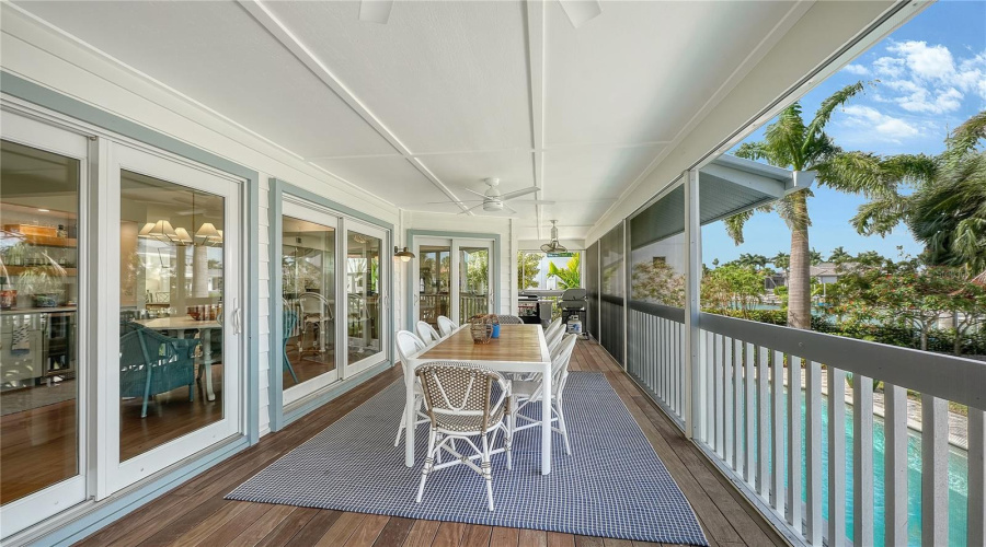 Sarasota, Florida 34236, 4 Bedroom Bedrooms, ,3 Bathroombathrooms,Residential,For Sale,Meadow Lark,0,Mfra4689563