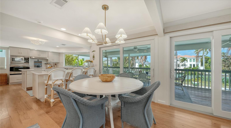 Sarasota, Florida 34236, 4 Bedroom Bedrooms, ,3 Bathroombathrooms,Residential,For Sale,Meadow Lark,0,Mfra4689563