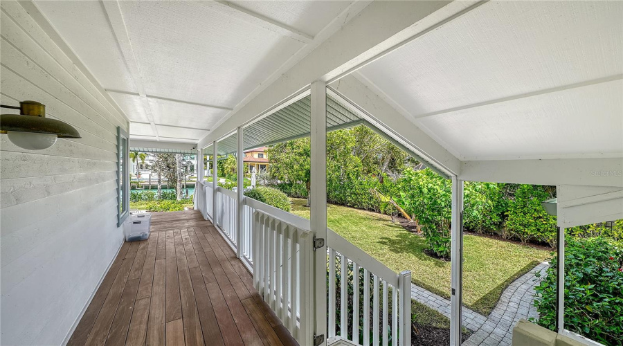 Sarasota, Florida 34236, 4 Bedroom Bedrooms, ,3 Bathroombathrooms,Residential,For Sale,Meadow Lark,0,Mfra4689563