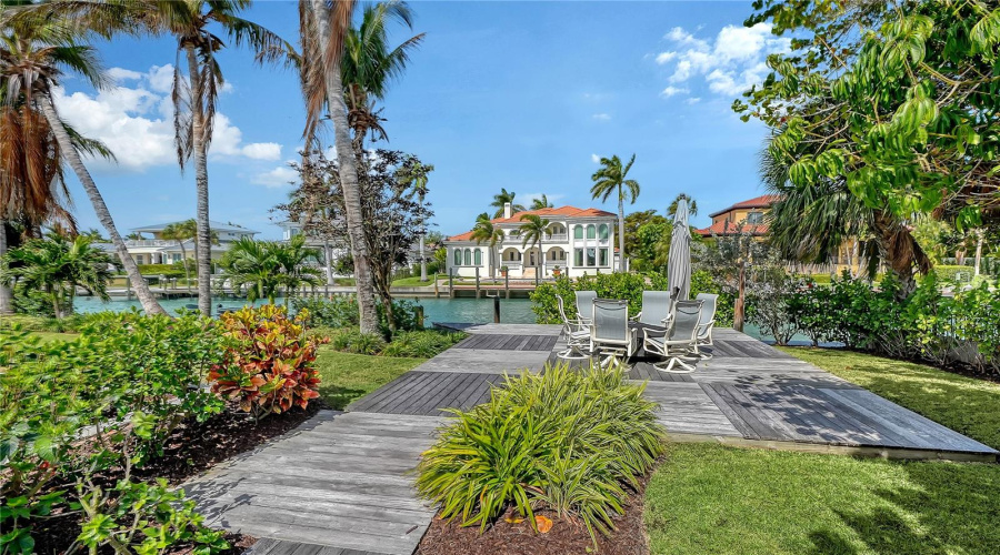 Sarasota, Florida 34236, 4 Bedroom Bedrooms, ,3 Bathroombathrooms,Residential,For Sale,Meadow Lark,0,Mfra4689563