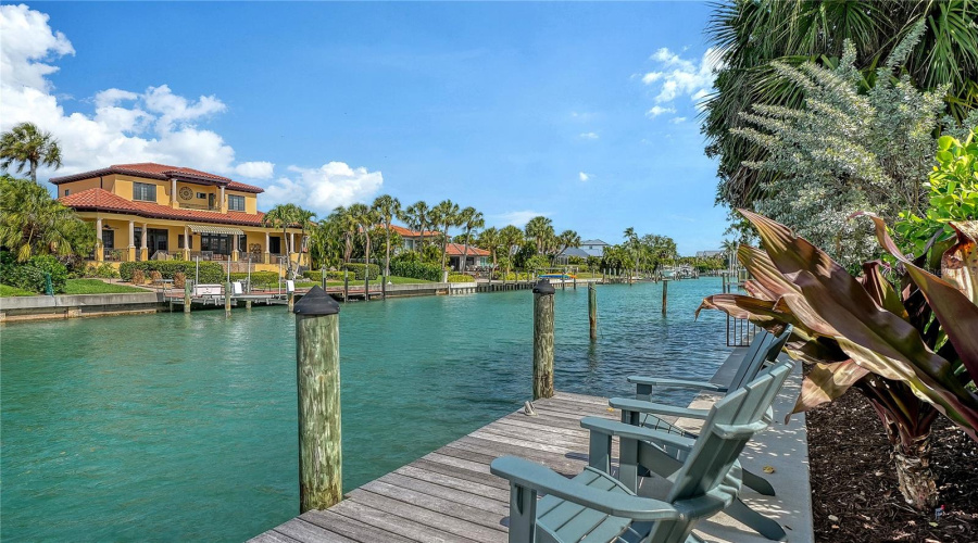 Sarasota, Florida 34236, 4 Bedroom Bedrooms, ,3 Bathroombathrooms,Residential,For Sale,Meadow Lark,0,Mfra4689563