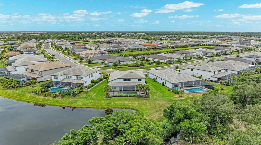 Lakewood Ranch, Florida 34211, 5 Bedroom Bedrooms, ,4 Bathroombathrooms,Residential,For Sale,Hidden Oak,0,Mfra4698344