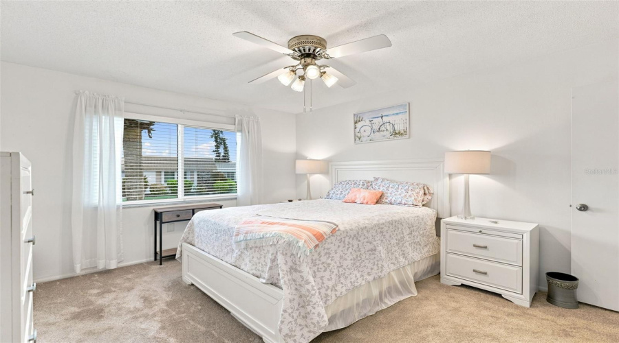 Sarasota, Florida 34231, 2 Bedroom Bedrooms, ,2 Bathroombathrooms,Residential,For Sale,Riverbluff,0,Mfra4702996