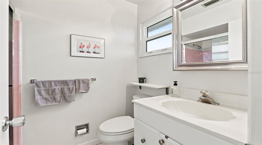 Sarasota, Florida 34231, 2 Bedroom Bedrooms, ,2 Bathroombathrooms,Residential,For Sale,Riverbluff,0,Mfra4702996