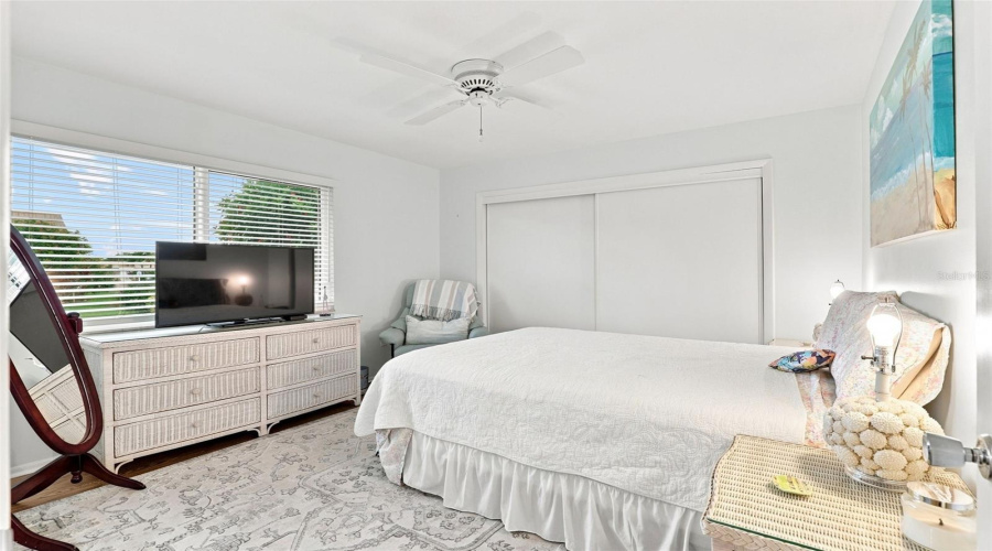 Sarasota, Florida 34231, 2 Bedroom Bedrooms, ,2 Bathroombathrooms,Residential,For Sale,Riverbluff,0,Mfra4702996