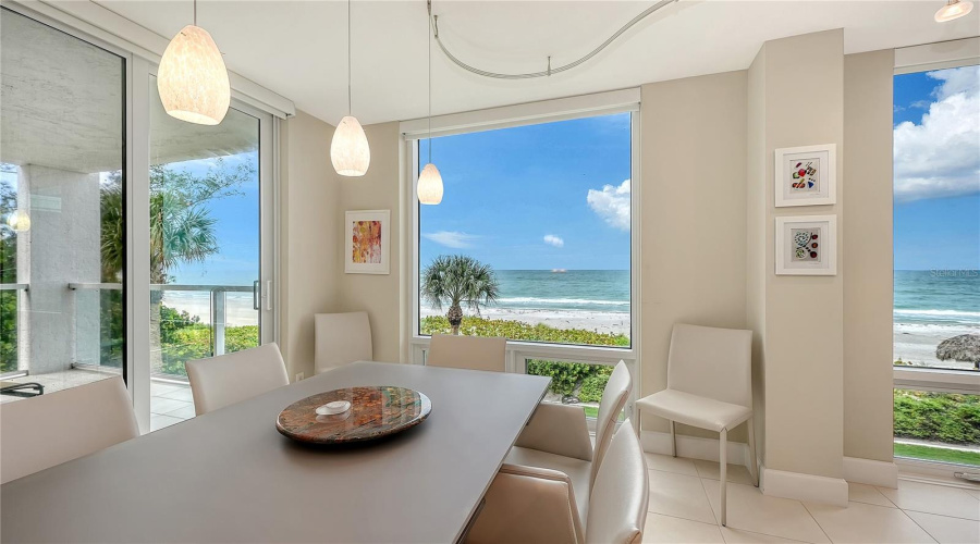 Longboat Key, Florida 34228, 2 Bedroom Bedrooms, ,2 Bathroombathrooms,Residential,For Sale,Gulf Of Mexico,0,Mfra4702400