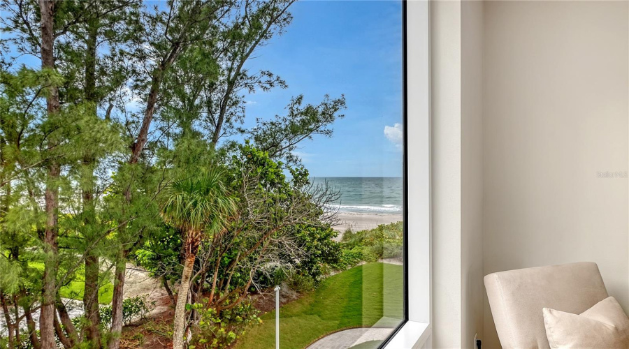 Longboat Key, Florida 34228, 2 Bedroom Bedrooms, ,2 Bathroombathrooms,Residential,For Sale,Gulf Of Mexico,0,Mfra4702400