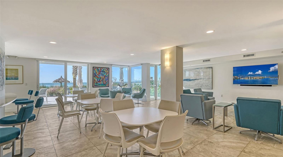 Longboat Key, Florida 34228, 2 Bedroom Bedrooms, ,2 Bathroombathrooms,Residential,For Sale,Gulf Of Mexico,0,Mfra4702400