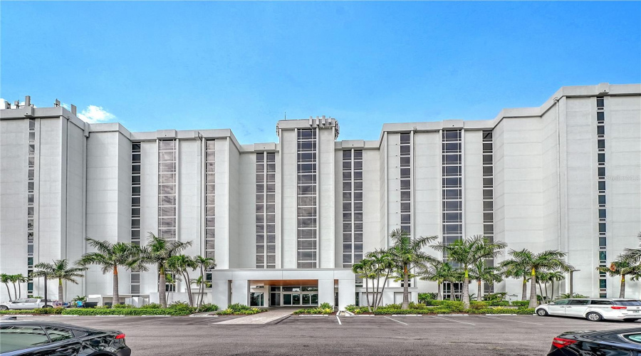 Longboat Key, Florida 34228, 2 Bedroom Bedrooms, ,2 Bathroombathrooms,Residential,For Sale,Gulf Of Mexico,0,Mfra4702400
