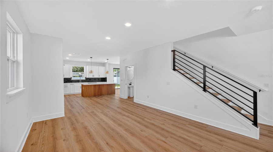 St Petersburg, Florida 33714, 4 Bedroom Bedrooms, ,2 Bathroombathrooms,Residential,For Sale,56Th,0,Mfrw7885607