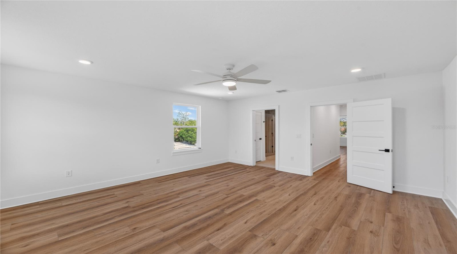 St Petersburg, Florida 33714, 4 Bedroom Bedrooms, ,2 Bathroombathrooms,Residential,For Sale,56Th,0,Mfrw7885607