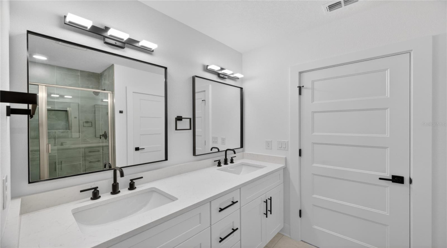 St Petersburg, Florida 33714, 4 Bedroom Bedrooms, ,2 Bathroombathrooms,Residential,For Sale,56Th,0,Mfrw7885607