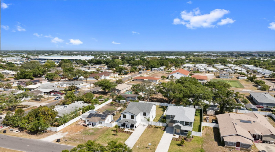 St Petersburg, Florida 33714, 4 Bedroom Bedrooms, ,2 Bathroombathrooms,Residential,For Sale,56Th,0,Mfrw7885607