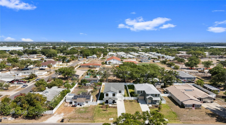 St Petersburg, Florida 33714, 4 Bedroom Bedrooms, ,2 Bathroombathrooms,Residential,For Sale,56Th,0,Mfrw7885607
