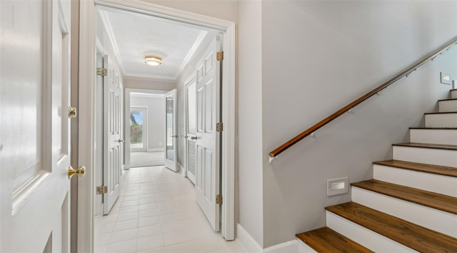 Tarpon Springs, Florida 34689, 4 Bedroom Bedrooms, ,2 Bathroombathrooms,Residential,For Sale,Bayshore,0,Mfrtb8540475