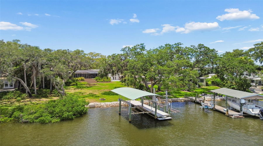 Tarpon Springs, Florida 34689, 4 Bedroom Bedrooms, ,2 Bathroombathrooms,Residential,For Sale,Bayshore,0,Mfrtb8540475