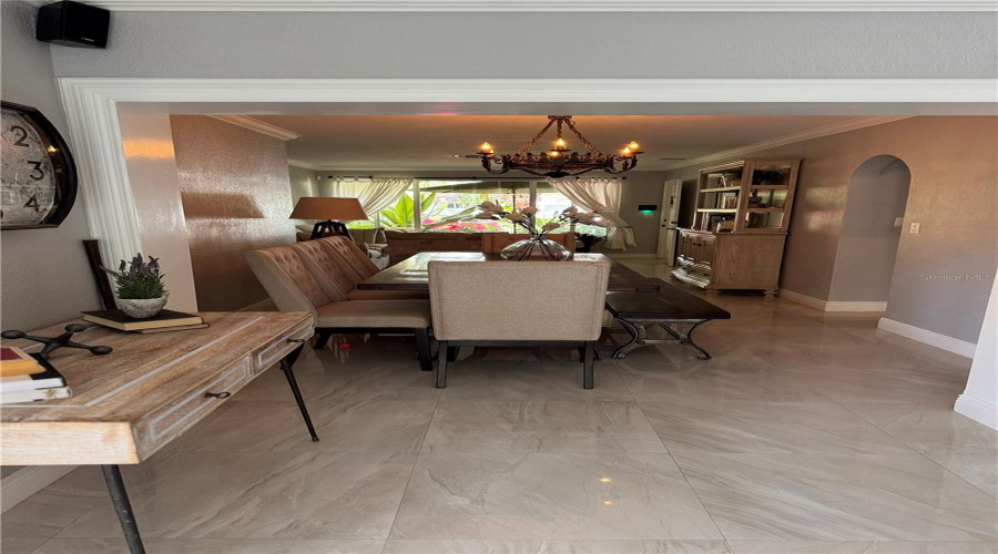 Miami Lakes, Florida 33014, 4 Bedroom Bedrooms, ,2 Bathroombathrooms,Residential,For Sale,Palmetto Palm,0,Mfrgc541672