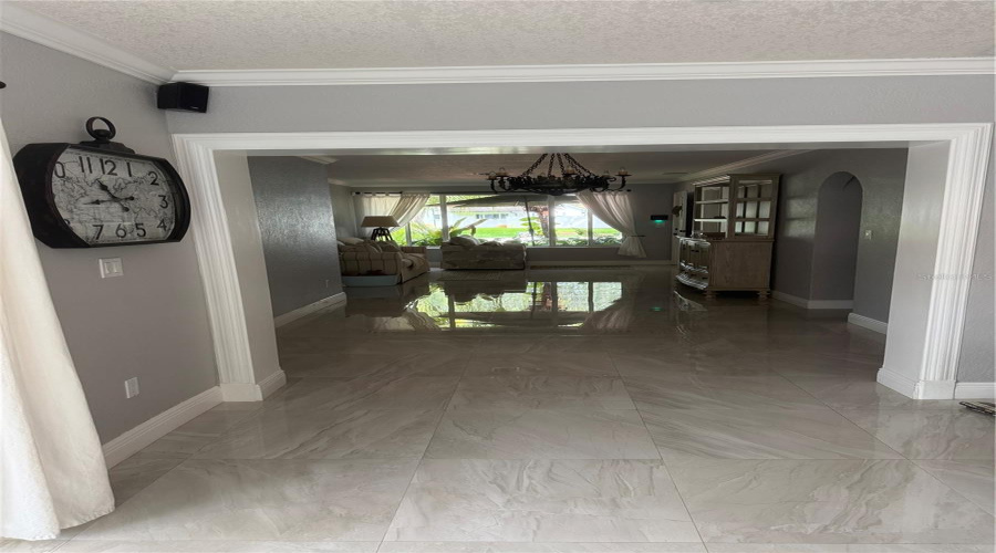 Miami Lakes, Florida 33014, 4 Bedroom Bedrooms, ,2 Bathroombathrooms,Residential,For Sale,Palmetto Palm,0,Mfrgc541672