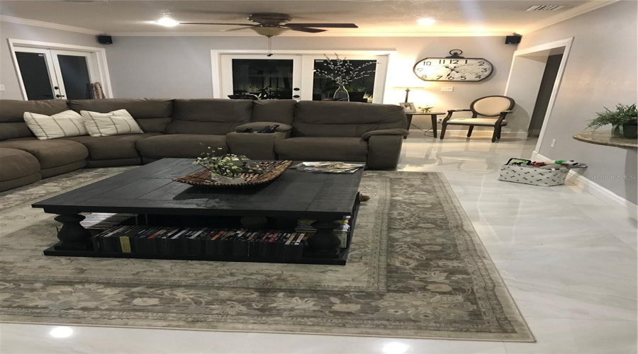 Miami Lakes, Florida 33014, 4 Bedroom Bedrooms, ,2 Bathroombathrooms,Residential,For Sale,Palmetto Palm,0,Mfrgc541672
