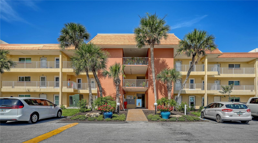 Sarasota, Florida 34242, 1 Bedroom Bedrooms, ,1 Bathroombathrooms,Residential,For Sale,Blind Pass,0,Mfra4699697