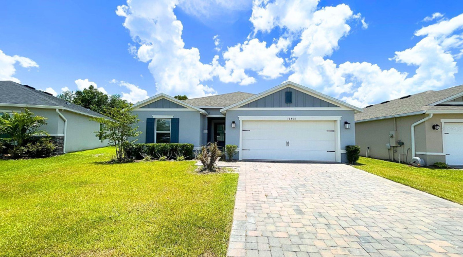 Clermont, Florida 34714, 4 Bedroom Bedrooms, ,2 Bathroombathrooms,Residential,For Sale,Winding Preserve,0,Mfrs5151911