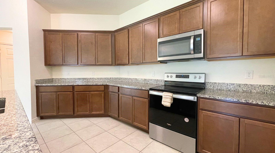 Clermont, Florida 34714, 4 Bedroom Bedrooms, ,2 Bathroombathrooms,Residential,For Sale,Winding Preserve,0,Mfrs5151911