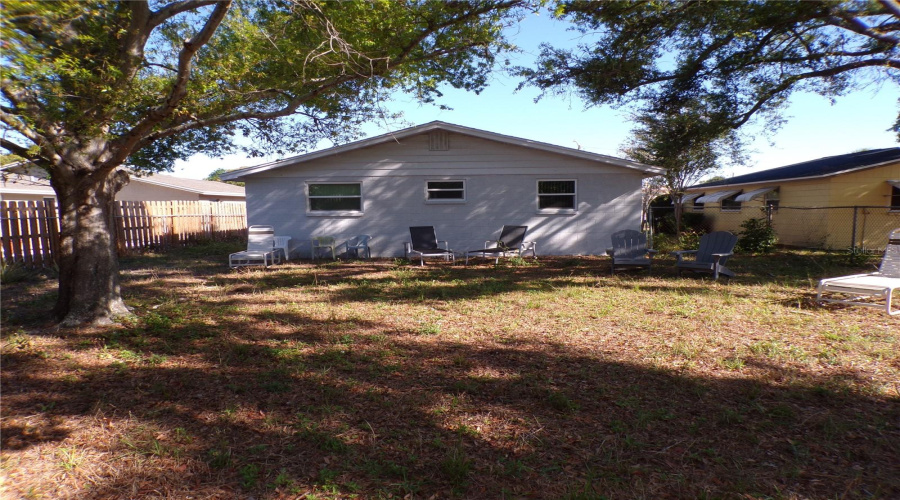St Petersburg, Florida 33707, 3 Bedroom Bedrooms, ,1 Bathroombathrooms,Residential,For Sale,3Rd,0,Mfrtb8488997