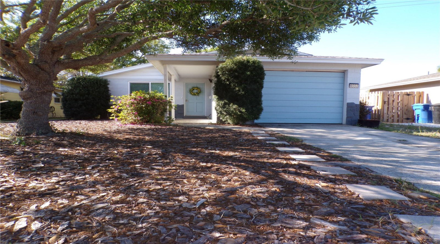 St Petersburg, Florida 33707, 3 Bedroom Bedrooms, ,1 Bathroombathrooms,Residential,For Sale,3Rd,0,Mfrtb8488997