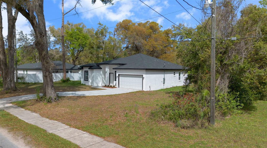 Ocala, Florida 34471, 3 Bedroom Bedrooms, ,2 Bathroombathrooms,Residential,For Sale,5Th,0,Mfrs5152143